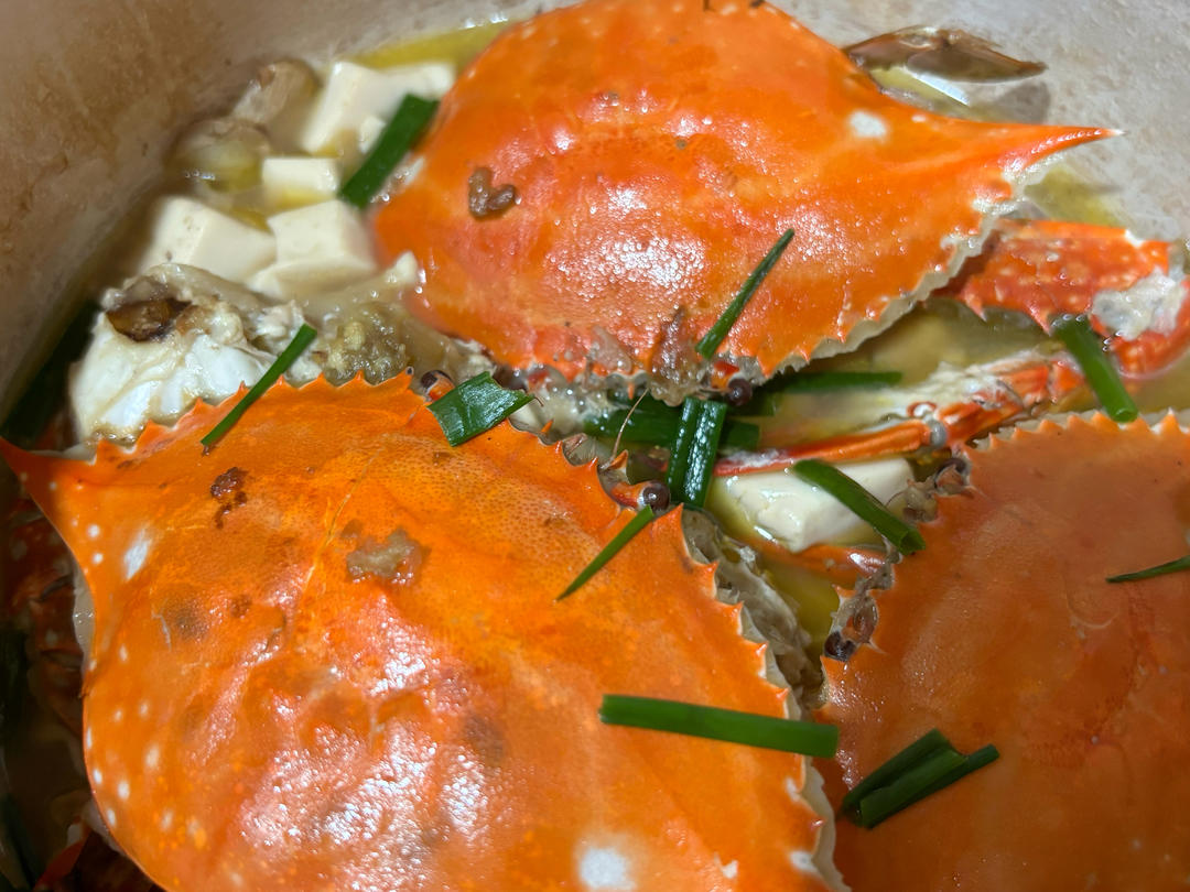 白蟹豆腐煲