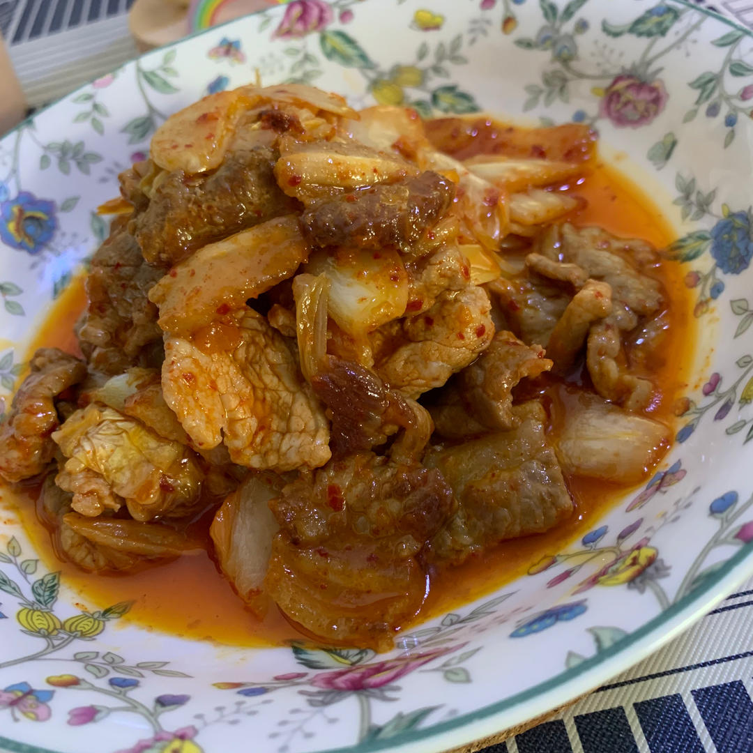 秘制泡菜炒五花肉