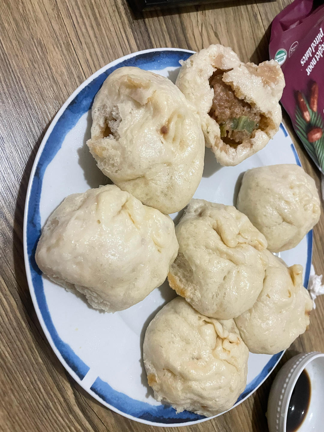 家庭版猪肉大葱包子（喷香多汁）
