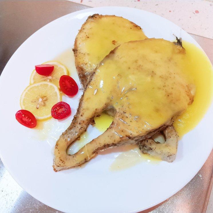 黄油柠檬煎鳕鱼