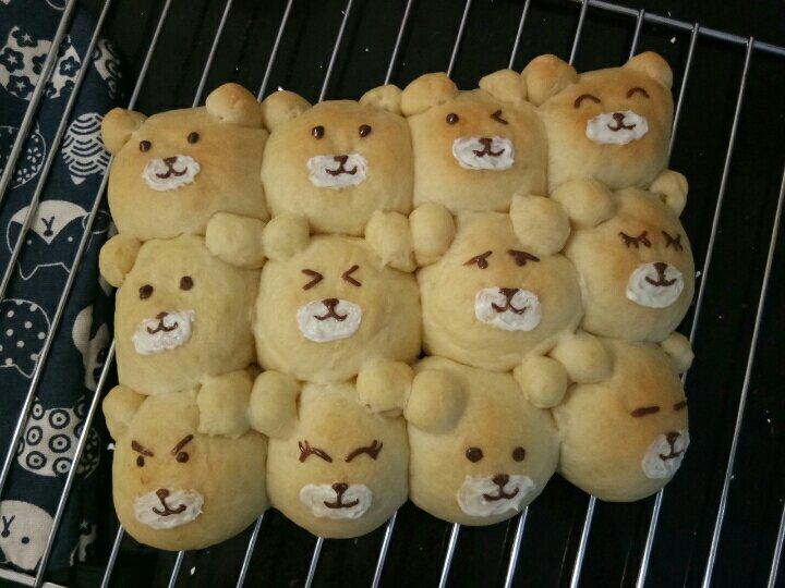 萌萌哒挤挤小熊面包