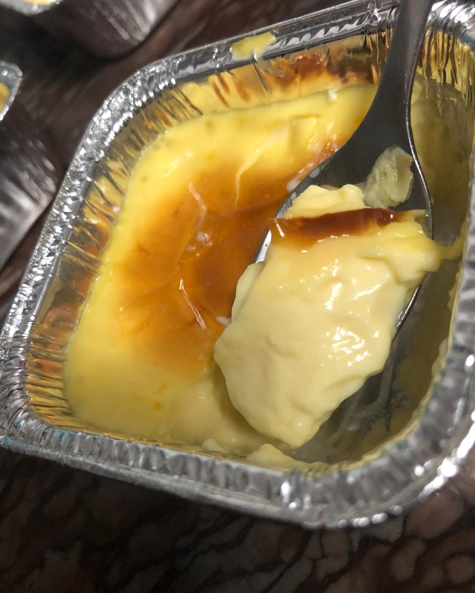 Crèmebrulée。法式烤布雷。焦糖布丁。