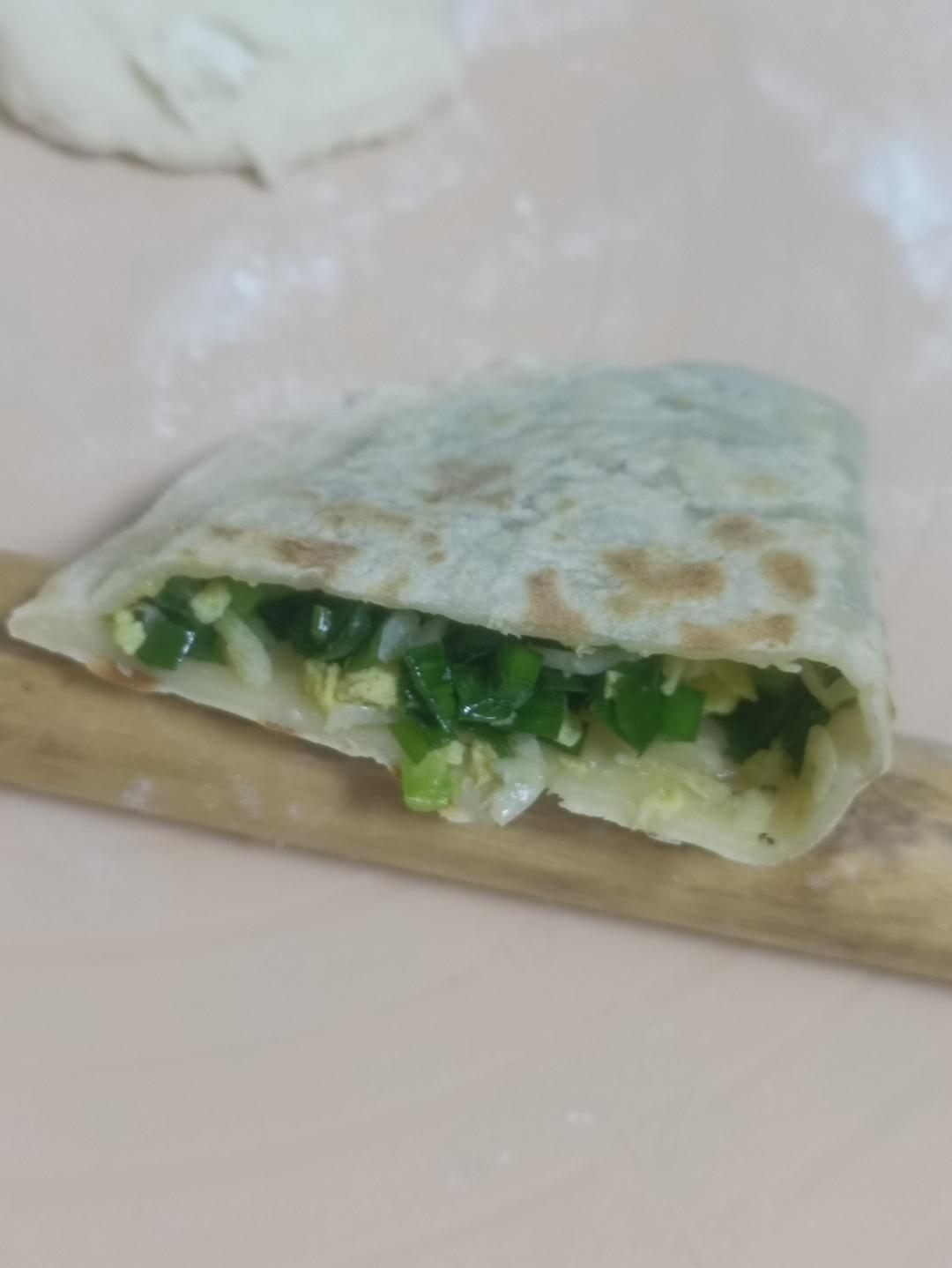 ㊙️烫面韭菜盒子 凉了也不硬 附包成完美半圆的细节视频