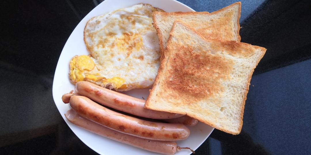 吐司方包，女儿说和来自台湾的爸爸糖一样好看好吃。零失败（是指我个人制作没有失败过）。