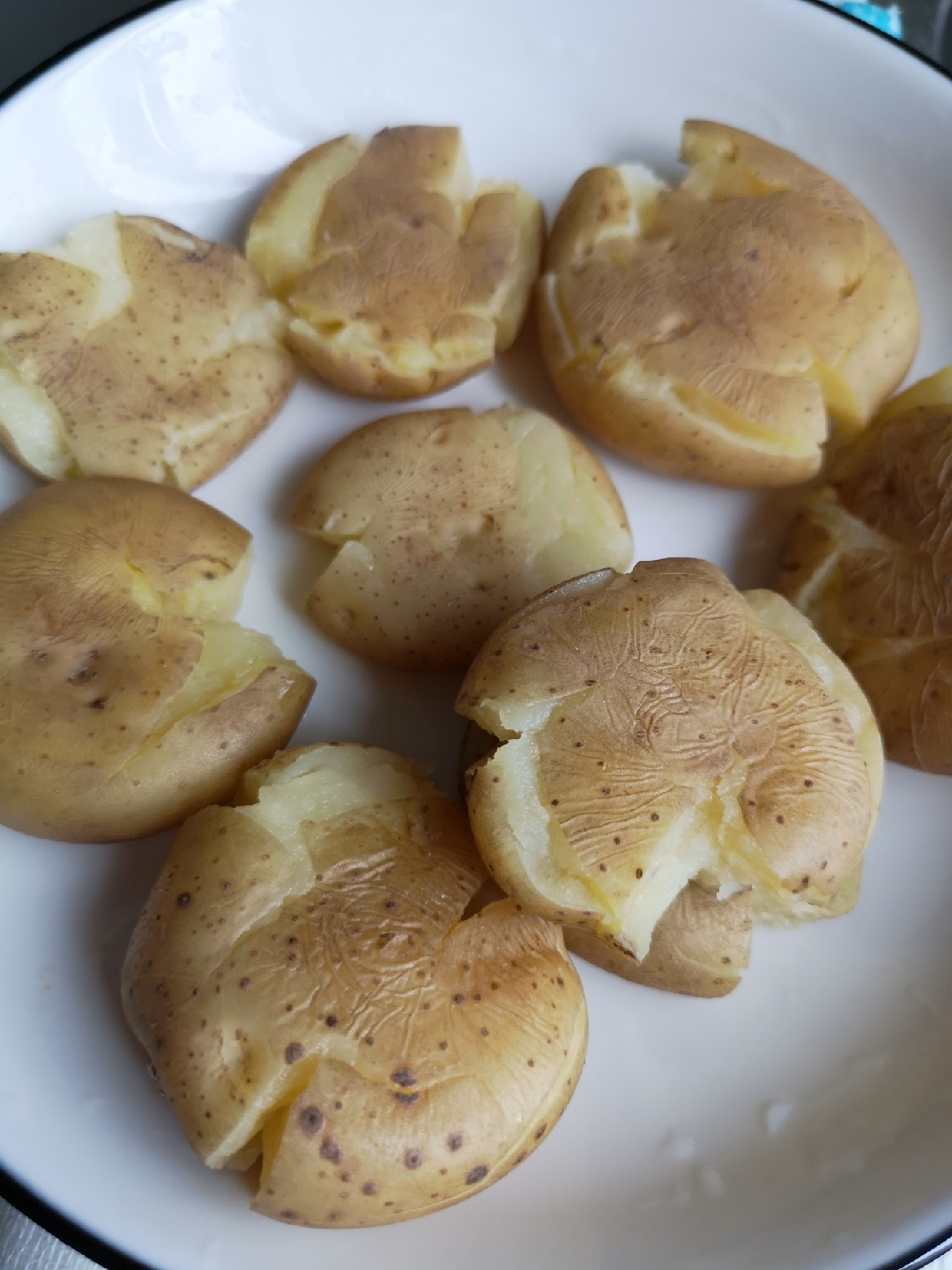 外婆菜之干煸小土豆（简单快手好吃营养）的做法 步骤2