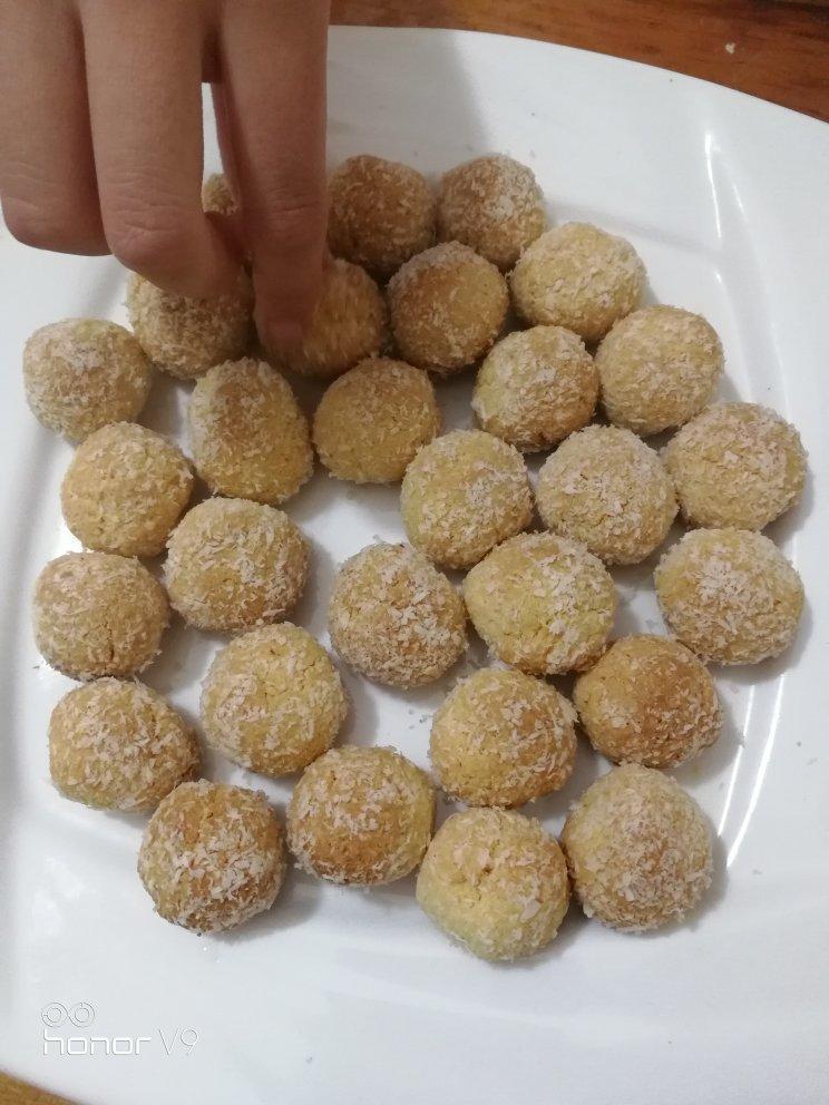 【视频】椰蓉小酥球（消耗蛋黄）童年美食