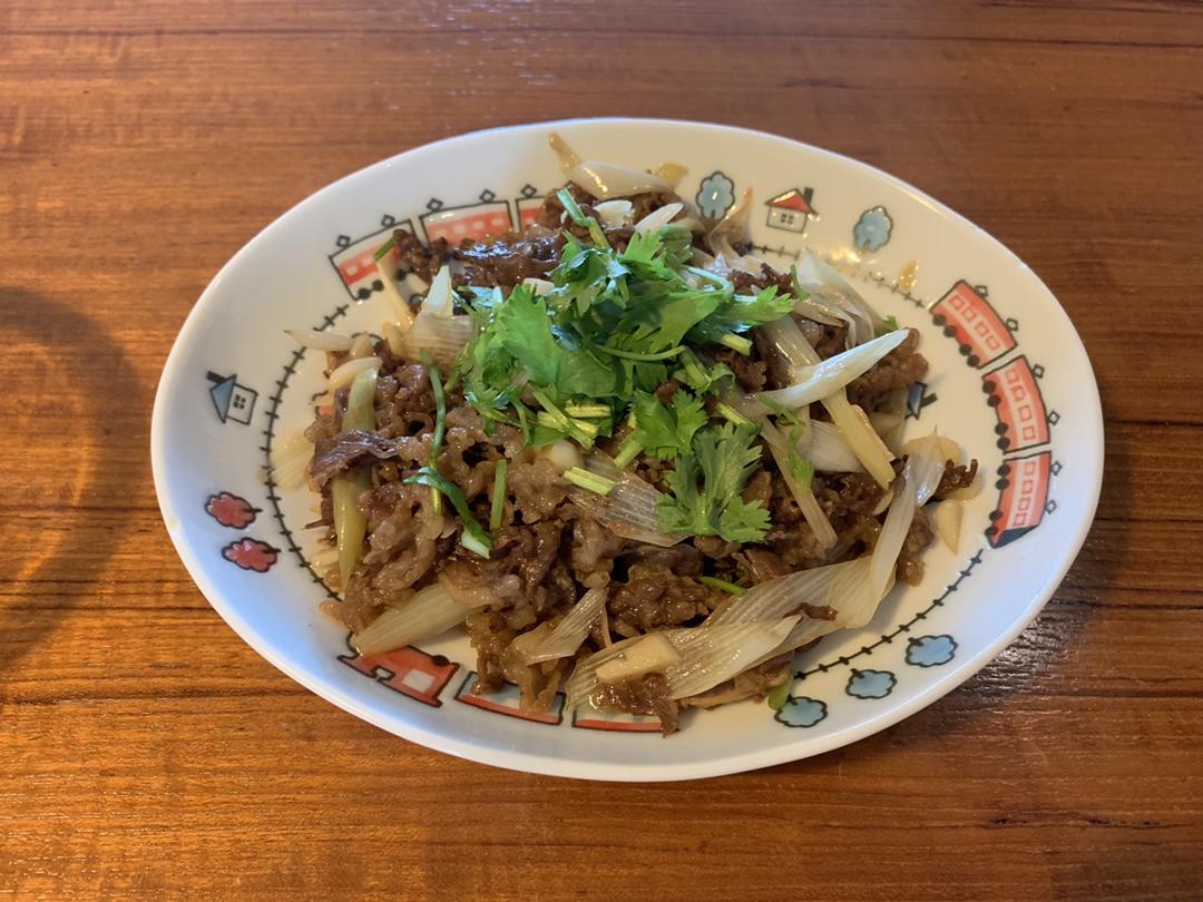 葱爆羊(牛)肉