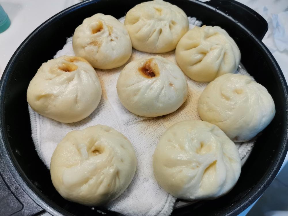 牛肉胡萝卜大葱馅包子