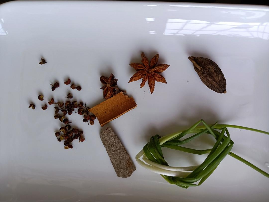 五香花生【4月北鼎珐琅锅食谱】
