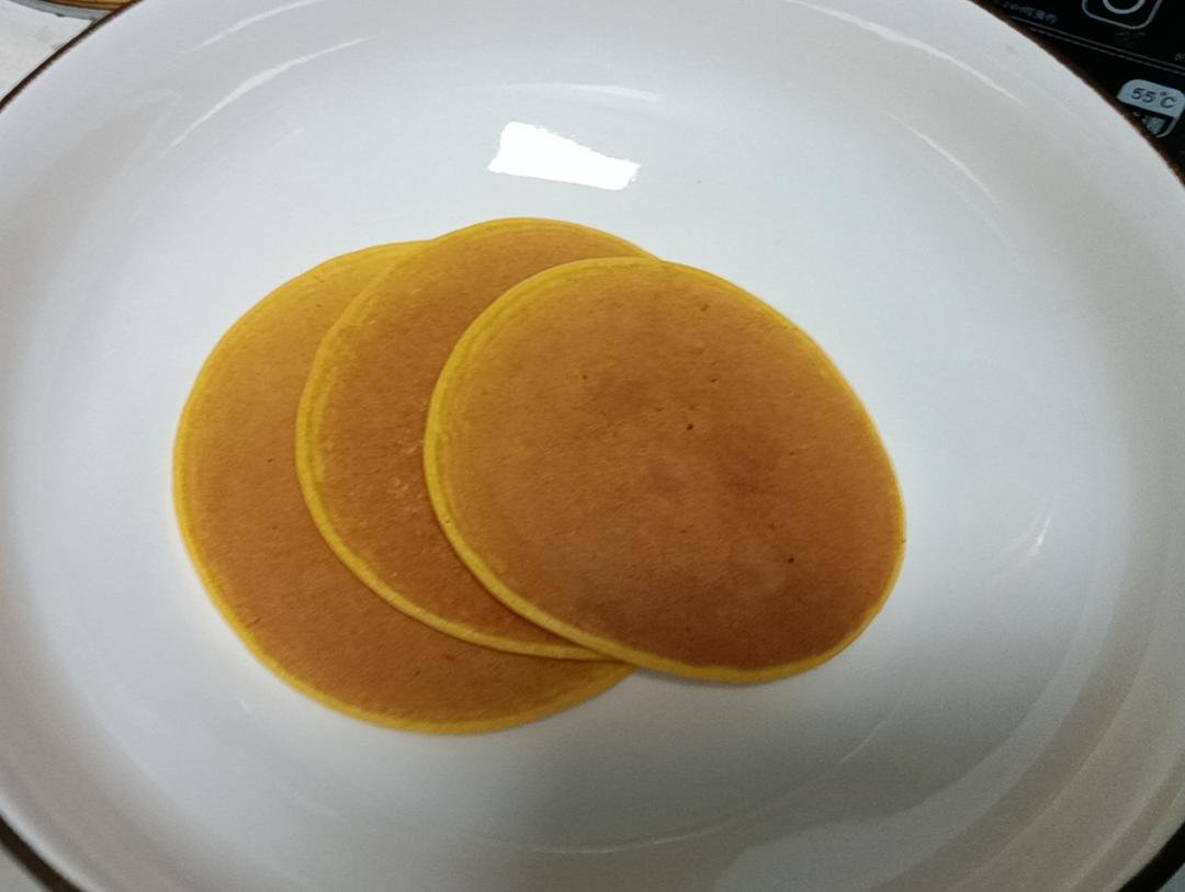 一岁宝宝辅食：奶香南瓜饼