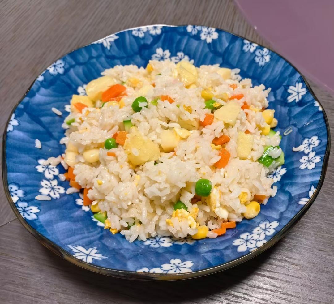菠萝炒饭