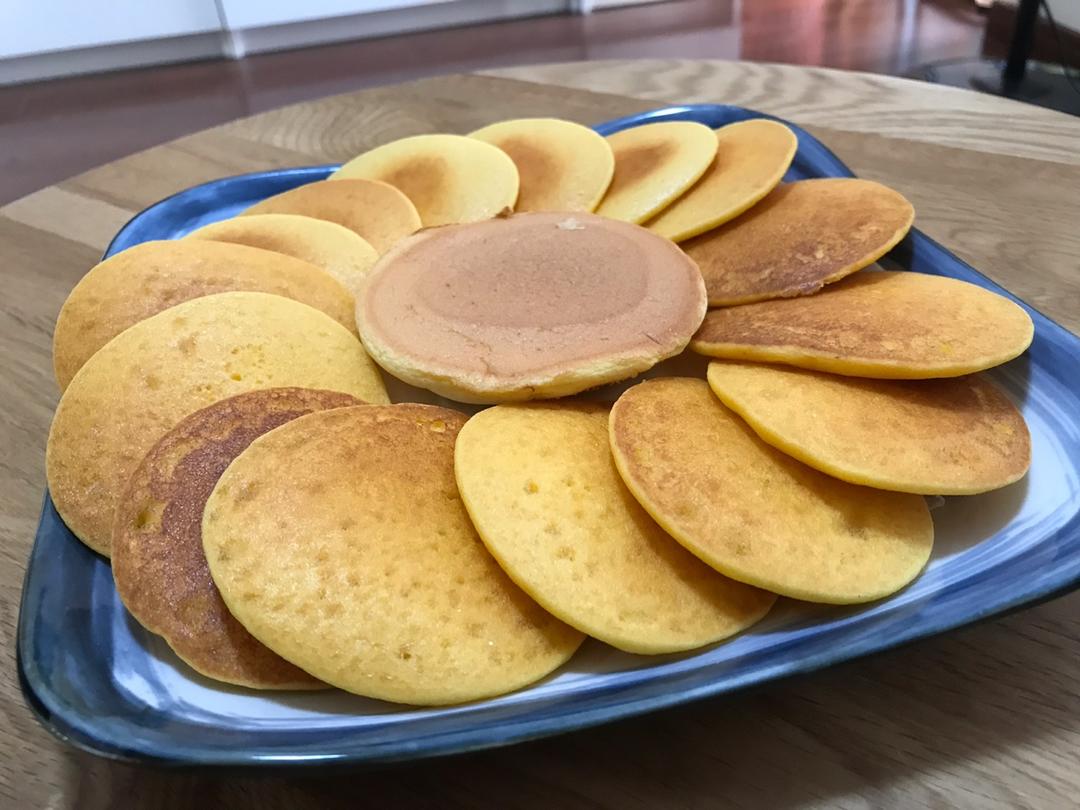 玉米面鸡蛋饼