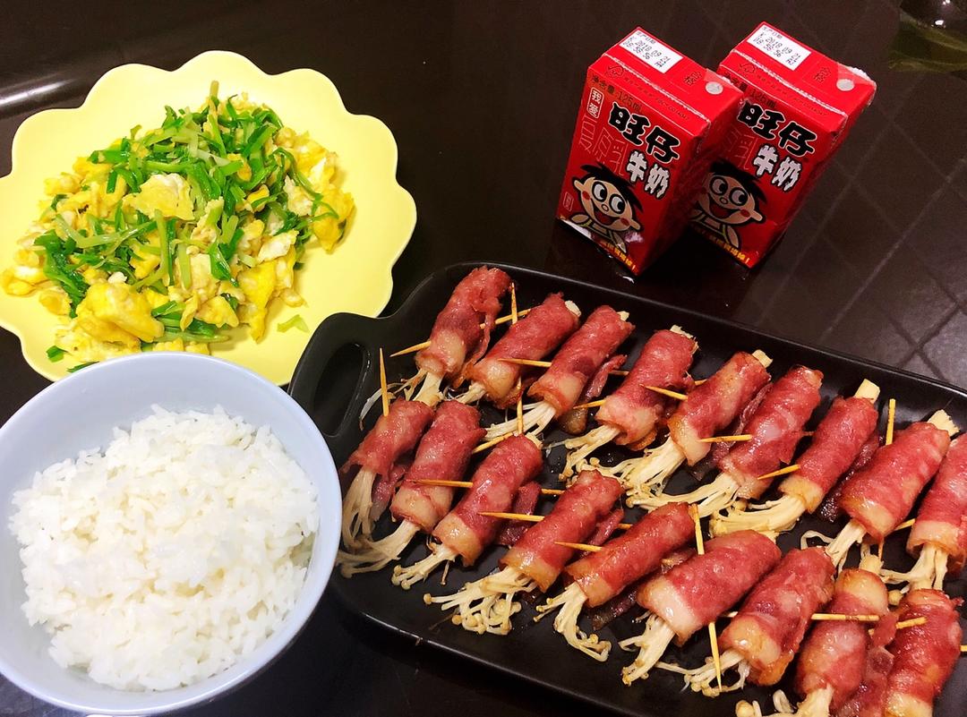 香煎培根金针菇卷