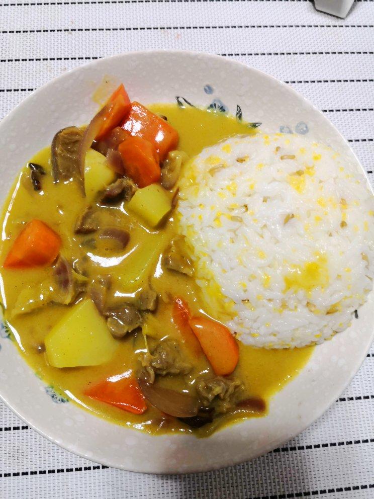 咖喱牛肉饭