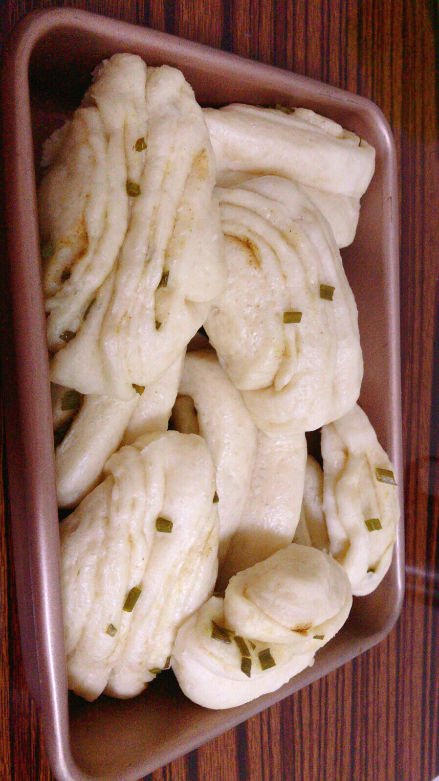 传统的葱油花卷