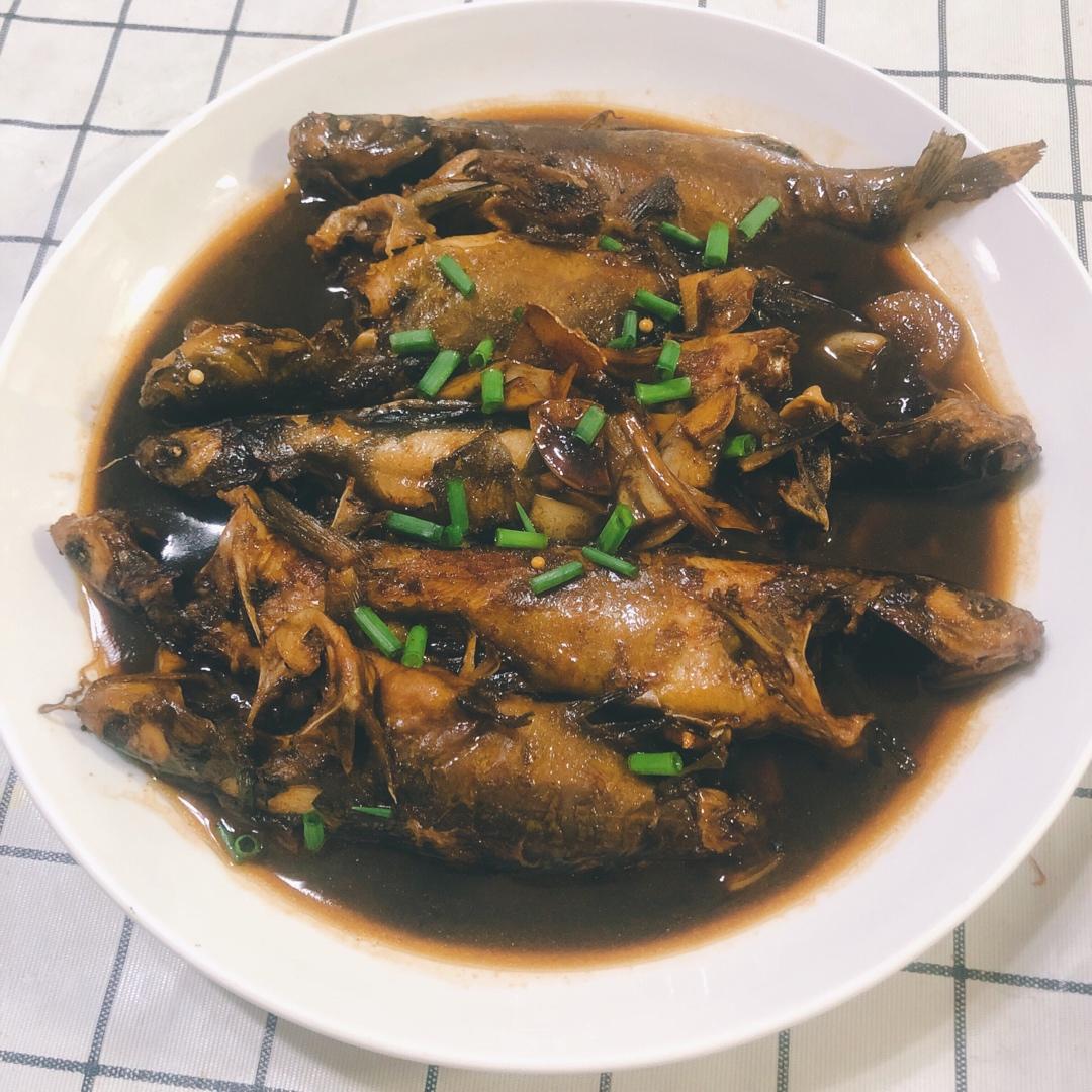 赞不绝口的红烧大黄鱼