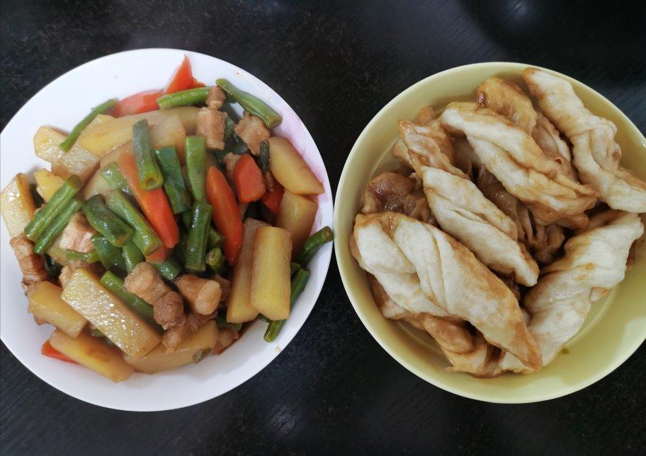 懒人饭豆角粘卷子一锅出
