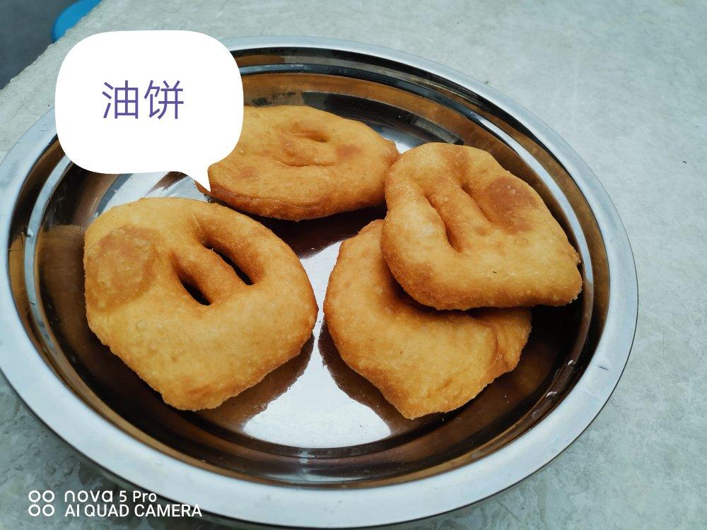 早上只用10分钟就做好的懒人版炸油饼（附送糖油饼和面方法）