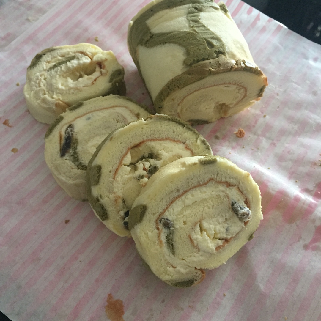 抹茶红豆蛋糕卷
