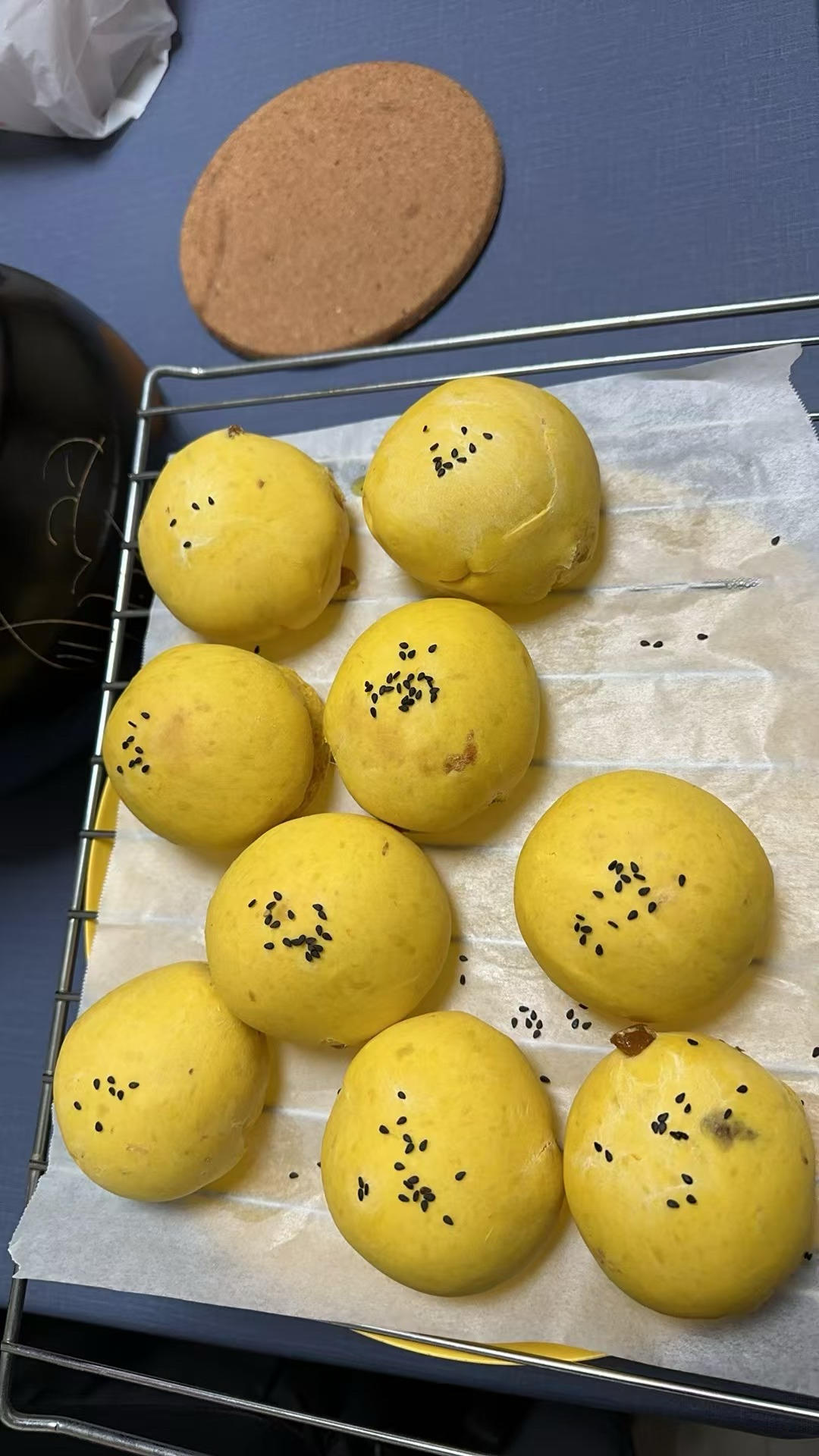 一次就成功，喧软好吃的淡奶油小餐包～