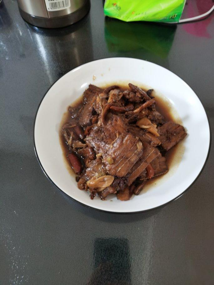 11～NANA香酥无骨入口即化的罐头带鱼