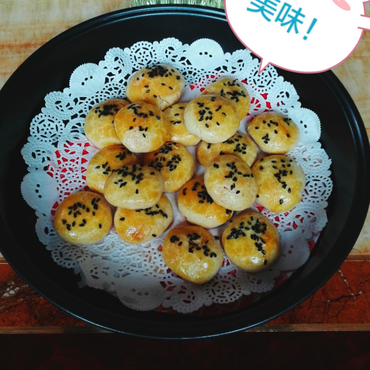 芝麻肉松饼干