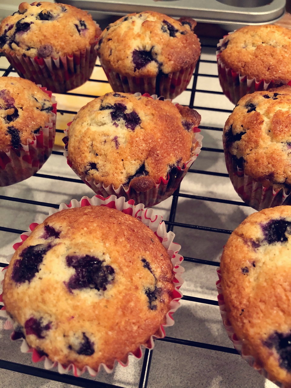 Jordan Marsh’s Blueberry Muffins的做法