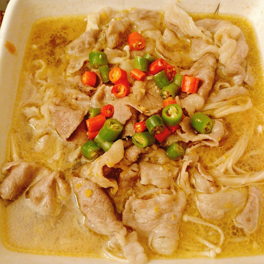 酸汤肥牛