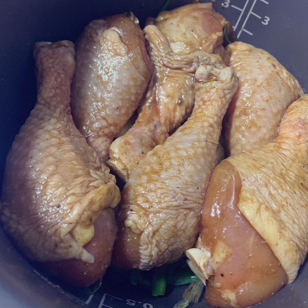 电饭煲焗鸡腿的做法 步骤8