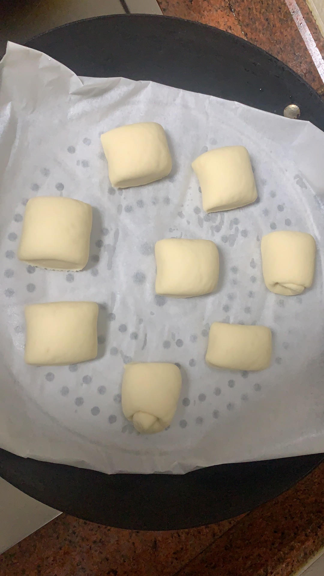 一发奶香小馒头，口感特别好！