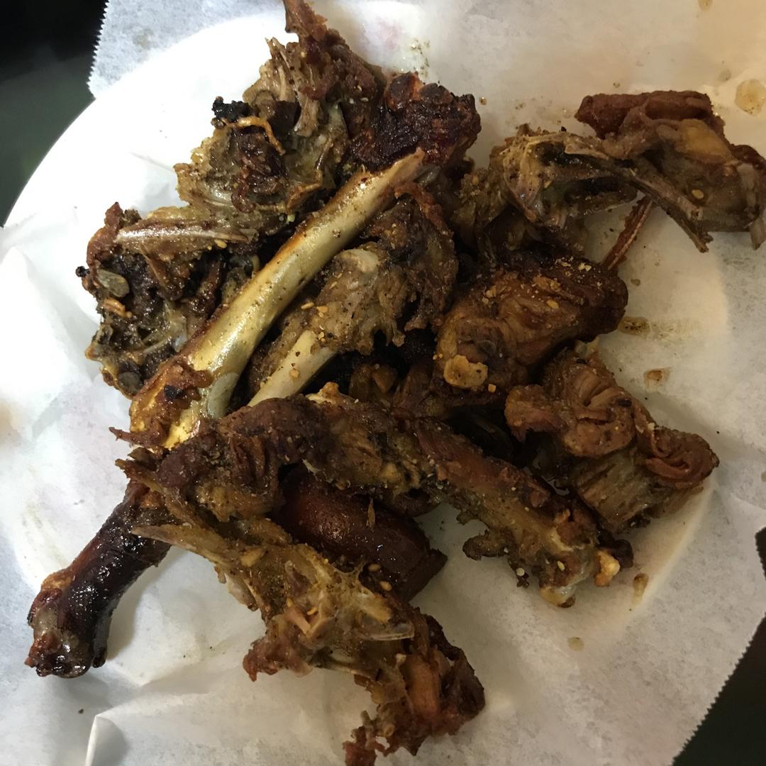 盐酥鸭架