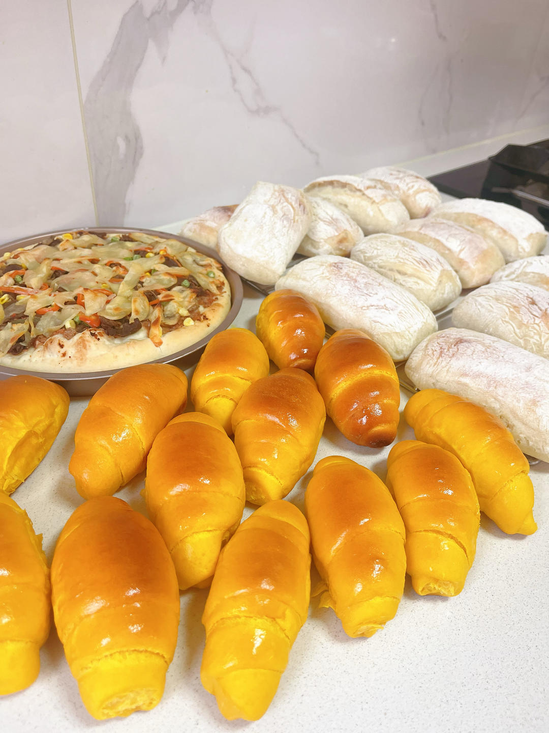 松软奶香南瓜小餐包