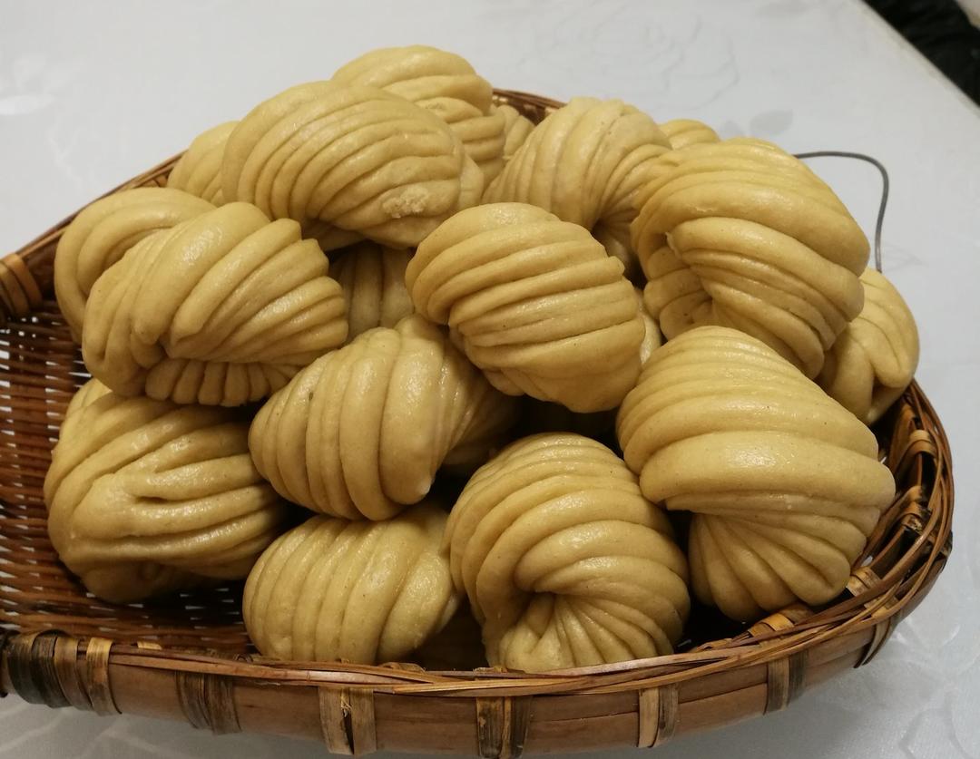 杂粮花卷