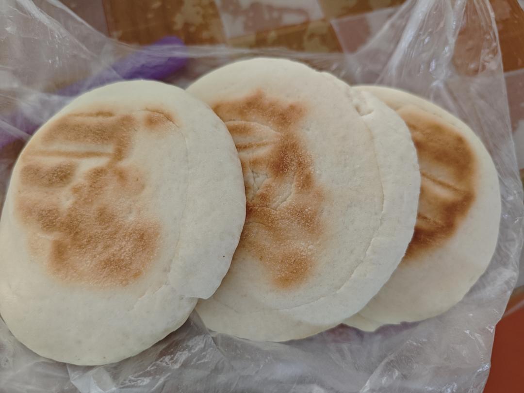 肉夹馍(白吉馍的制作)