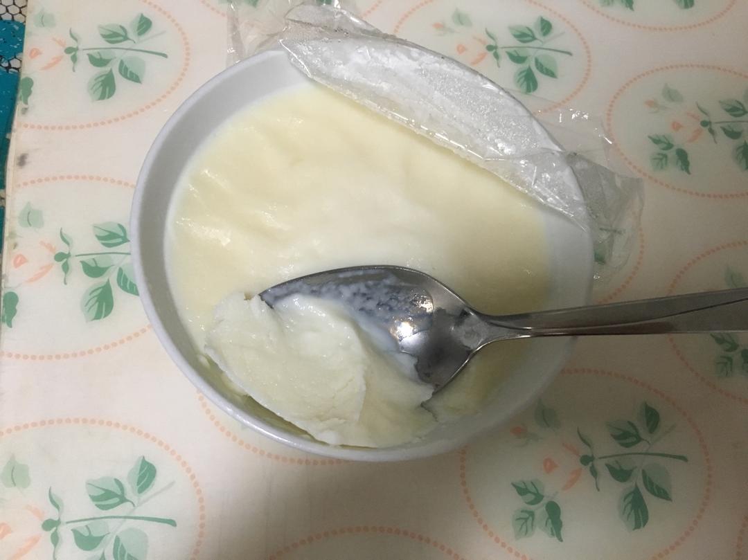 快手冰淇淋（只要棉花糖牛奶两种材料）