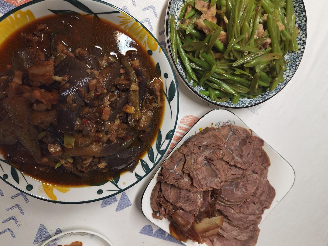 晚餐•2026年4月10日