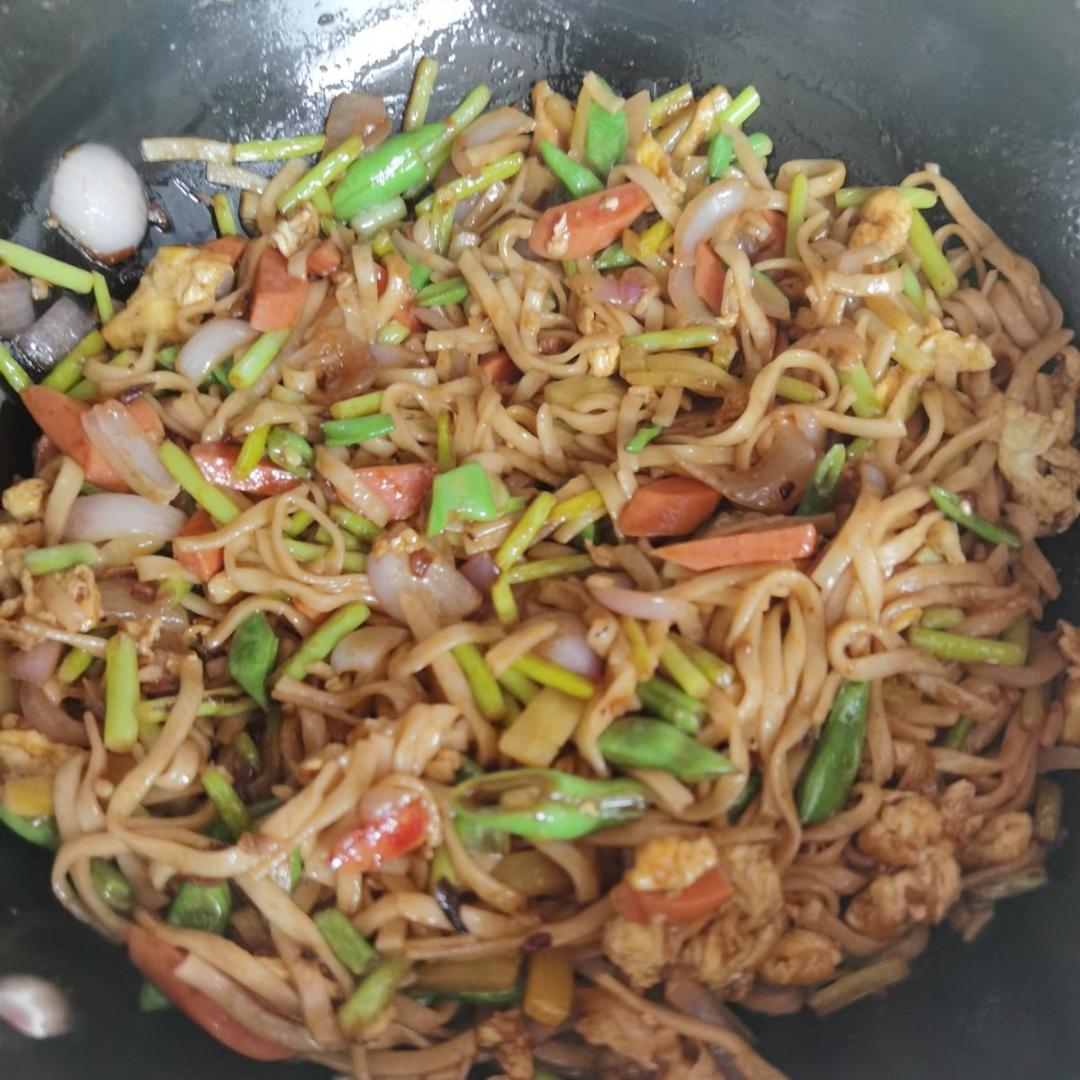 🍜最简单最好吃的家常炒面