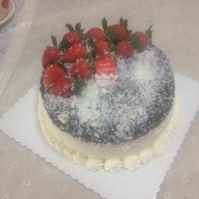 超萌草莓蛋糕