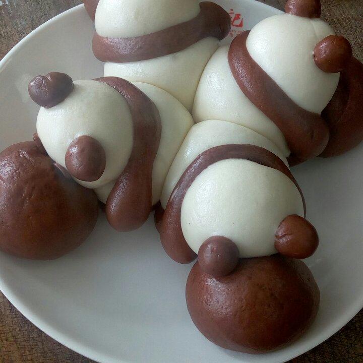 手机用户7336_ohu9做的可爱熊猫面包~天然酵母版(或波兰种)