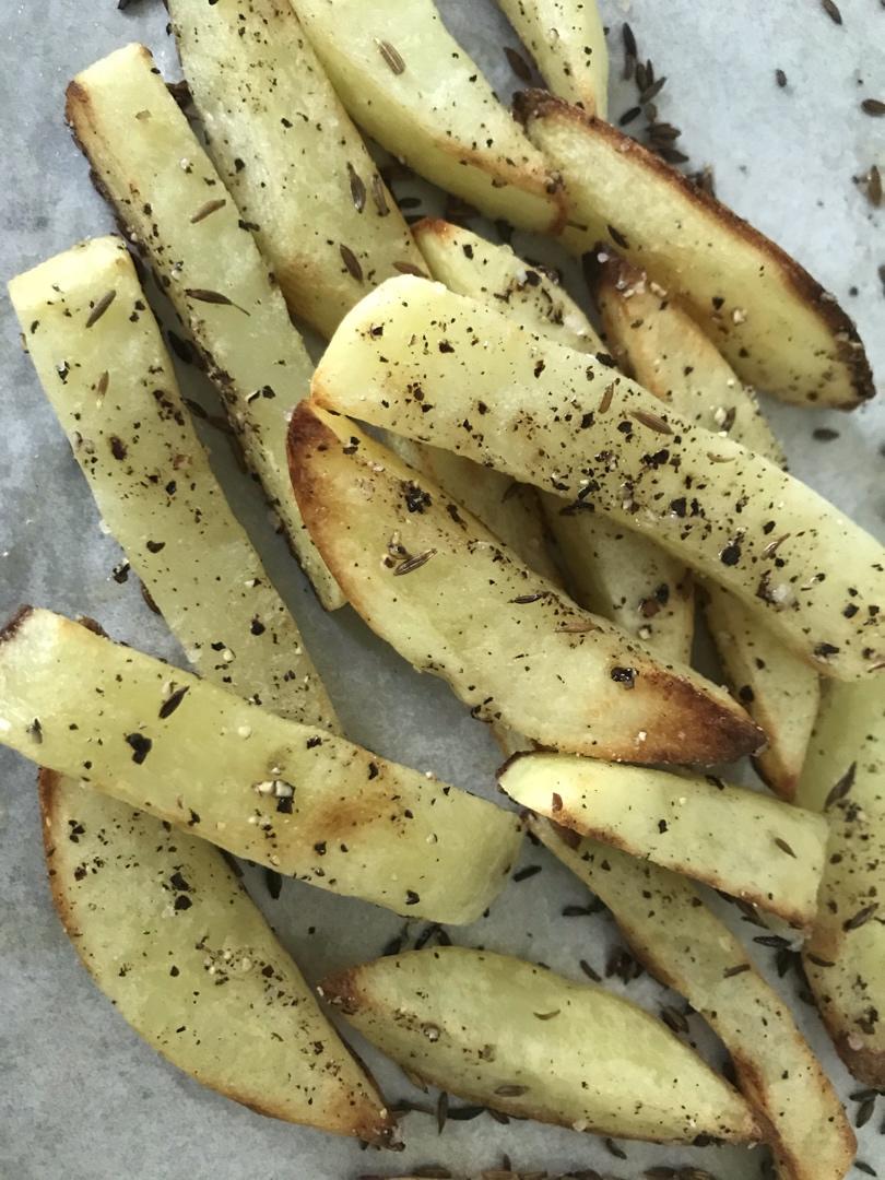 不用炸的简单烤薯条🍟追剧哄小孩小零食椒盐薯条番茄酱薯条二种口味