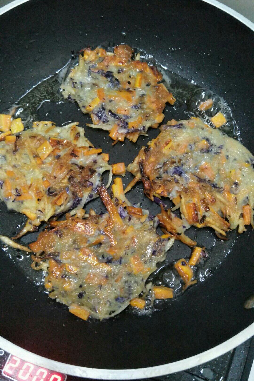 零失败胡萝卜土豆丝饼