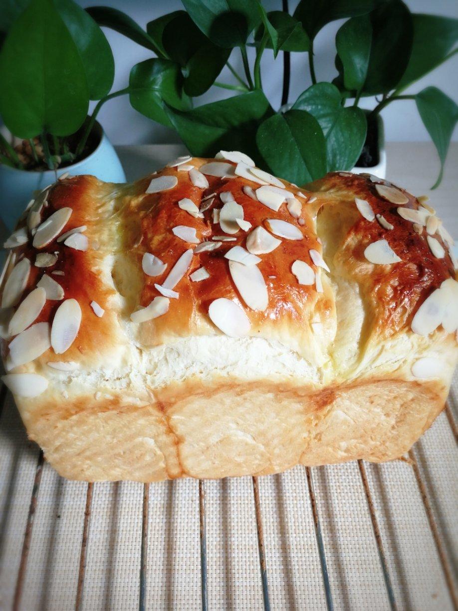 蛋奶油吐司