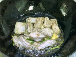 冬瓜排骨海带汤的做法 步骤7