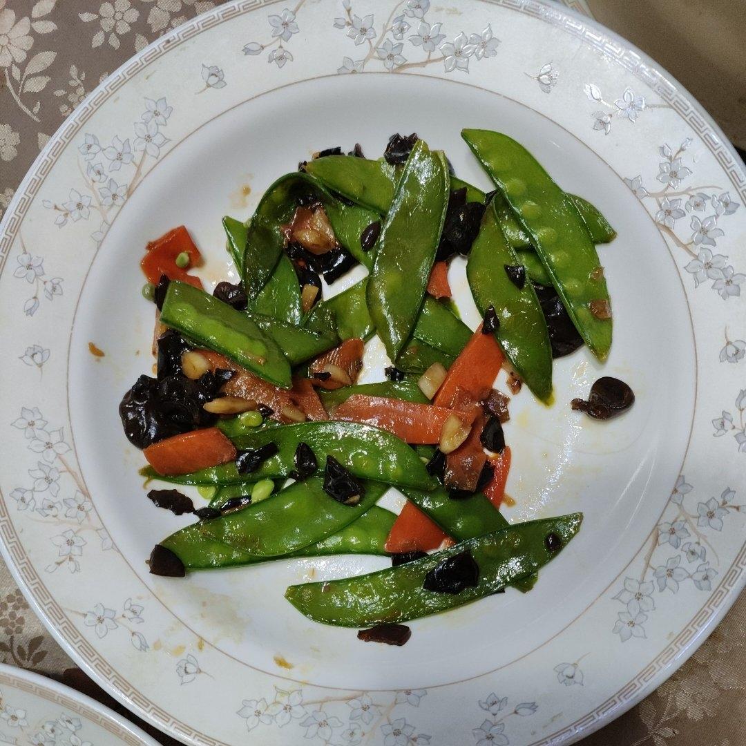 小炒荷兰豆木耳