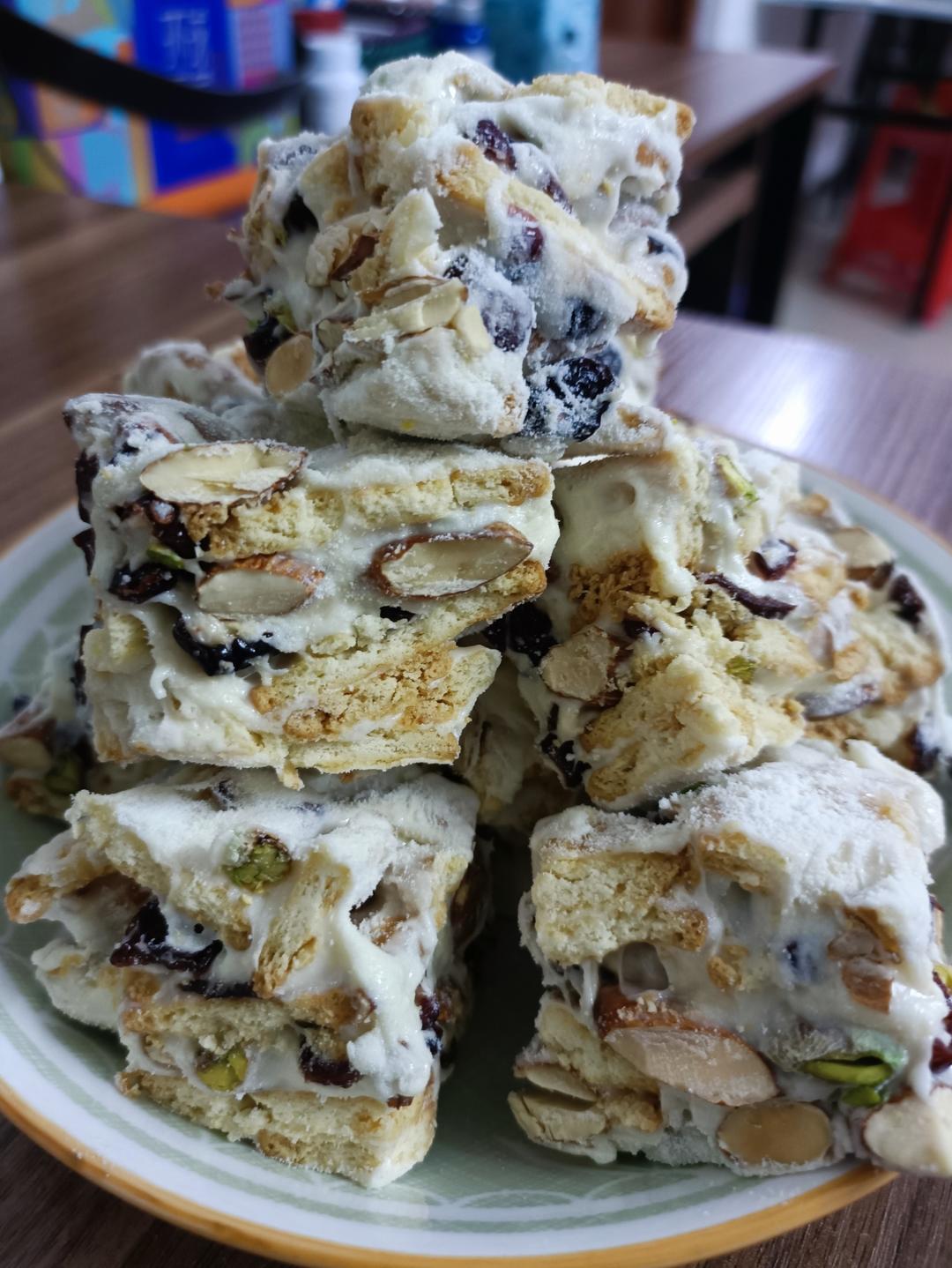 雪花酥（雪花饼，牛轧奶芙，奶酥）