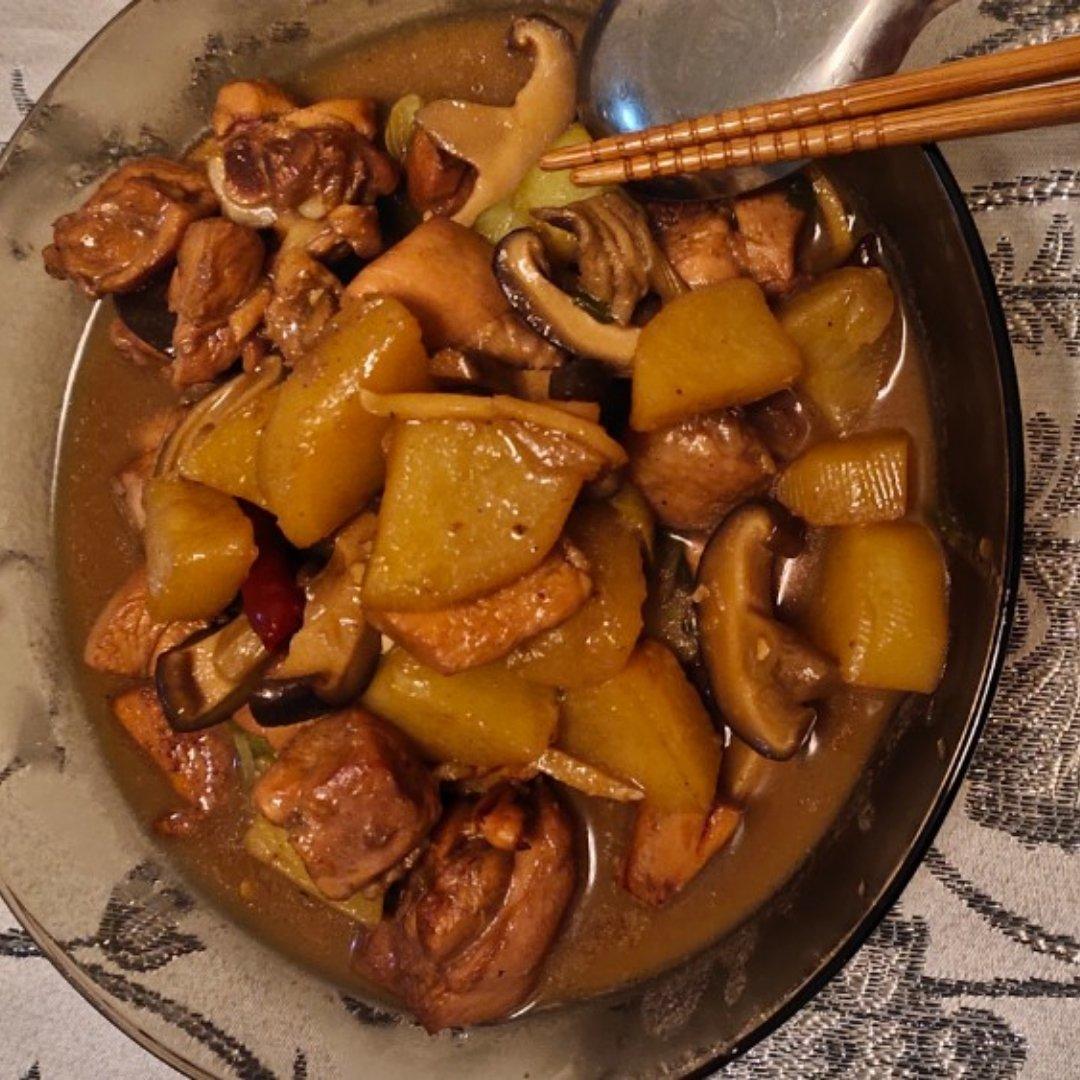 能吃三碗大米饭的黄焖鸡