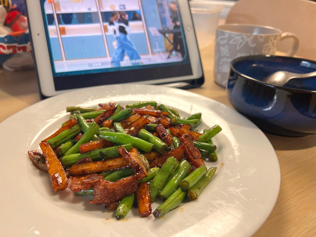 下饭神器❤️ 必须多备几碗米哦！！土豆烧豆角