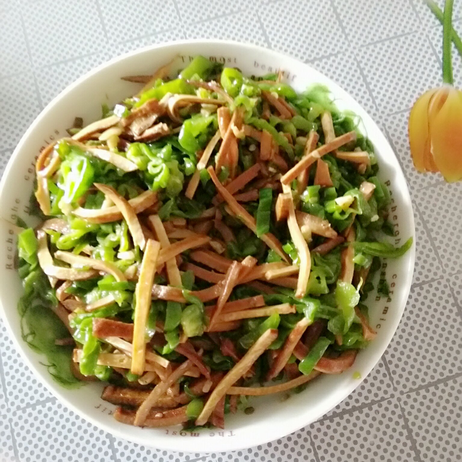 辣椒豆腐干
