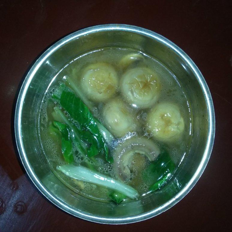 明明是素汤 却鲜得像鸡汤一样的「口蘑汤」