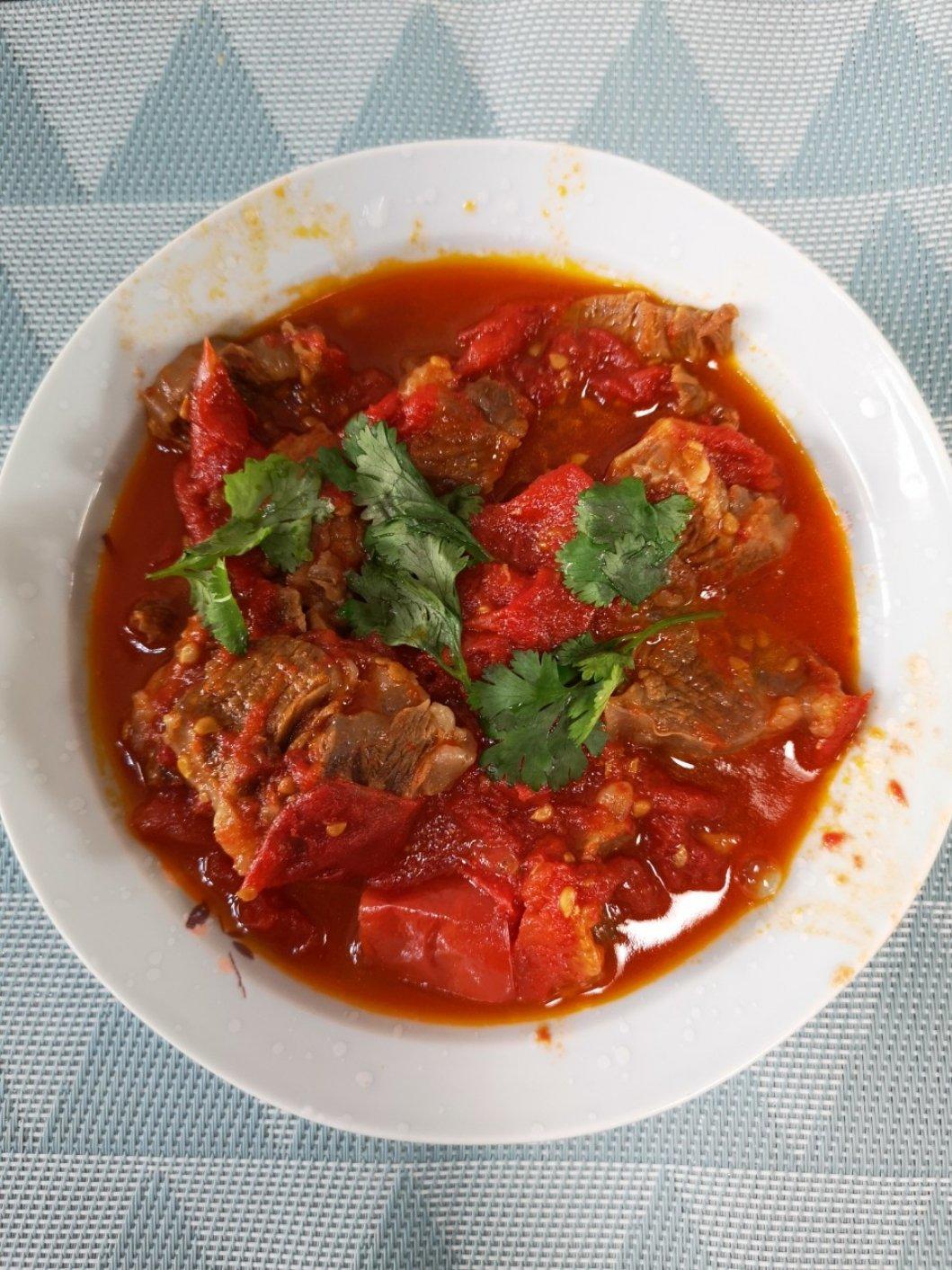 老丁的私房菜-番茄牛腩煲